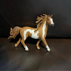 Schleich Brown & White Chestnut Pinto Stallion 2014 Horse Animal Figure